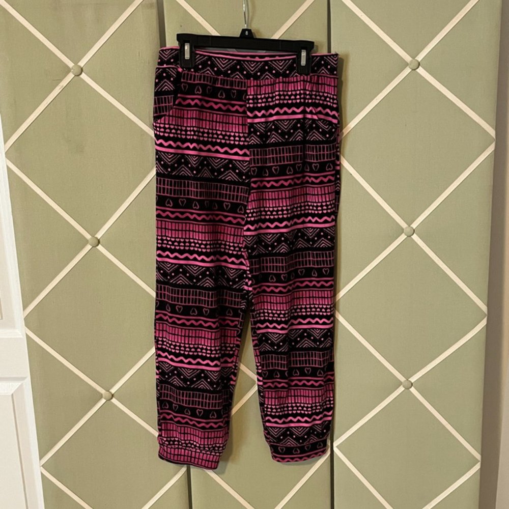Epic Threads Black and Pink Pants